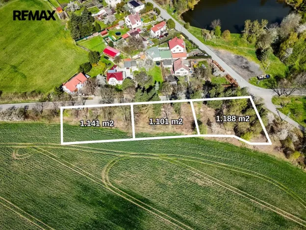 Prodej pozemku pro bydlení, Drahlín, 1101 m2