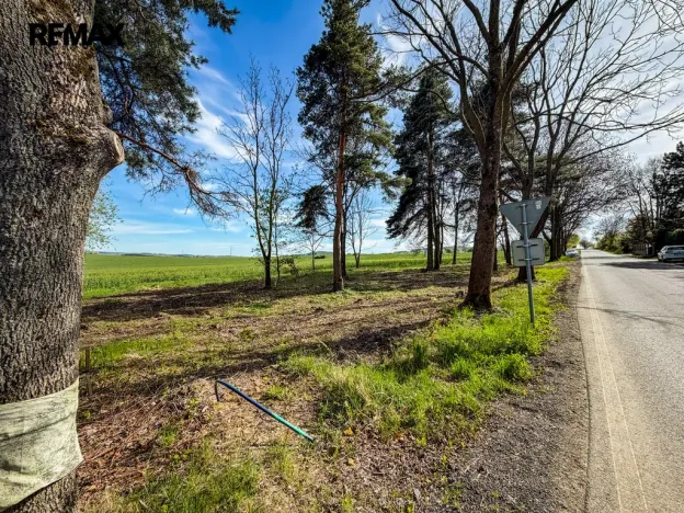 Prodej pozemku pro bydlení, Drahlín, 1141 m2