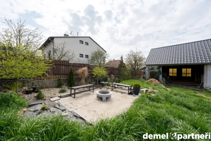 Prodej rodinného domu, Valeč, 96 m2