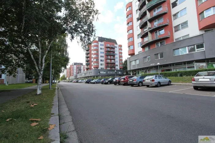 Pronájem bytu 2+kk, Pardubice - Zelené Předměstí, nábřeží Závodu míru, 61 m2