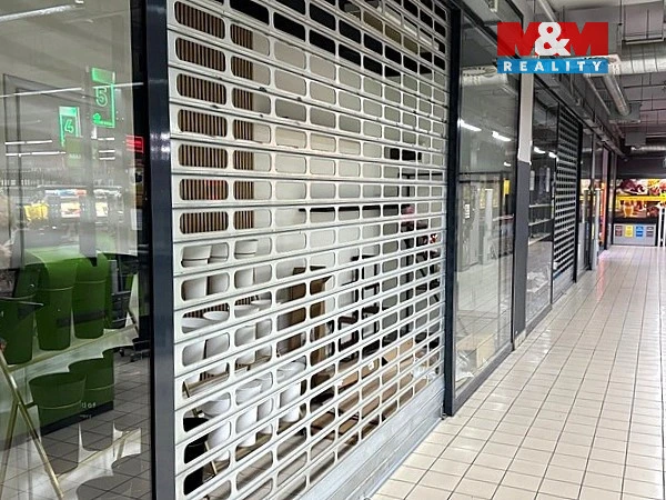 Pronájem obchodního prostoru, Brno - Brno-město, náměstí Svobody, 12 m2