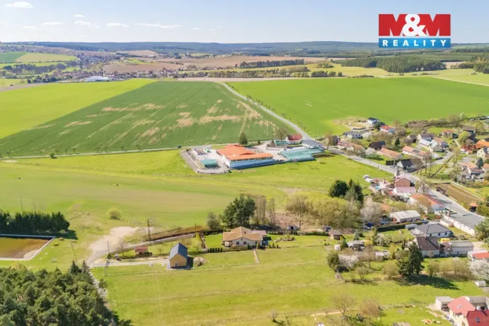 Prodej pole, Mrtník, 1161 m2