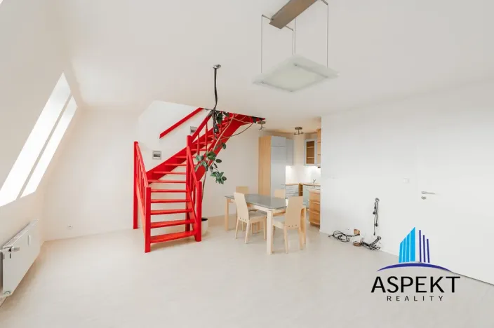Prodej bytu 4+kk, Praha - Žižkov, Nad Ohradou, 94 m2