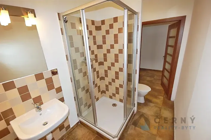 Prodej bytu 2+1, Liberec, Gagarinova, 68 m2