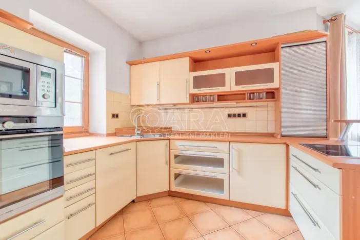 Prodej rodinného domu, Příbor, Pod Haškovcem, 233 m2