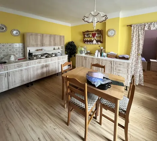 Prodej rodinného domu, Srbice, 170 m2