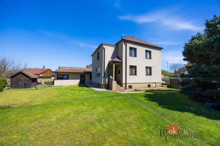 Prodej rodinného domu, Pardubice - Svítkov, Hradčanská, 126 m2