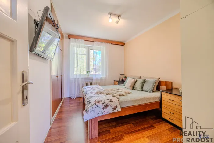 Prodej bytu 3+1, Ostrava, Viktora Huga, 74 m2