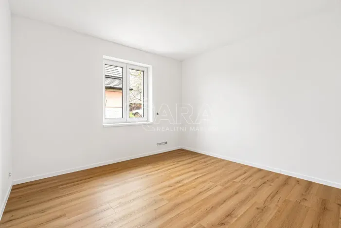 Prodej rodinného domu, Kozárovice, 120 m2