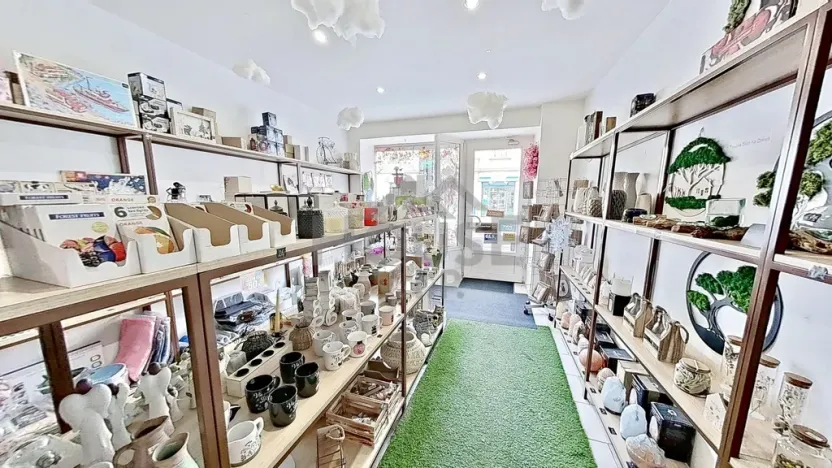 Pronájem obchodního prostoru, Praha - Kobylisy, Klapkova, 40 m2