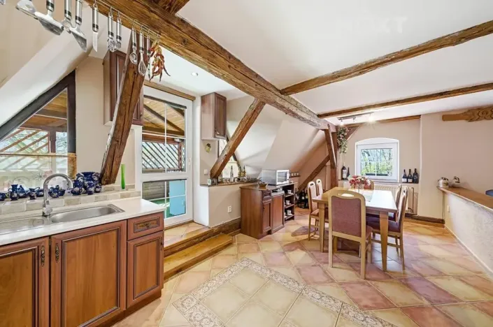 Prodej rodinného domu, Huzová, 170 m2