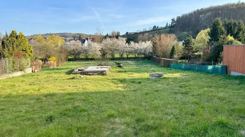 Prodej pozemku pro bydlení, Moravské Knínice, Mezihoří, 1700 m2