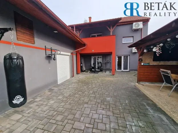 Prodej rodinného domu, Rokytnice, 200 m2