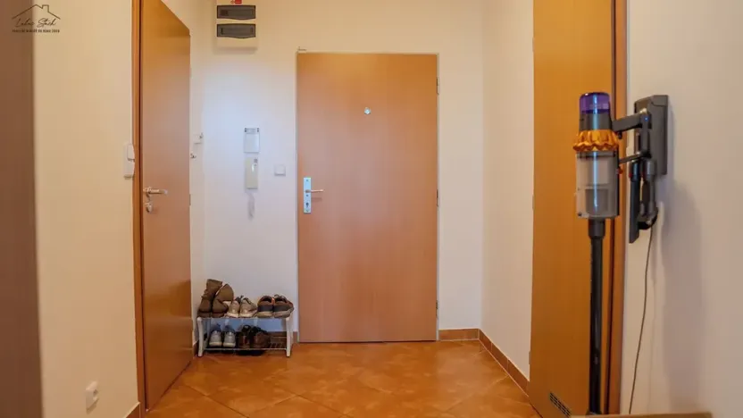 Prodej bytu 1+kk, Praha - Libuš, Dobronická, 42 m2