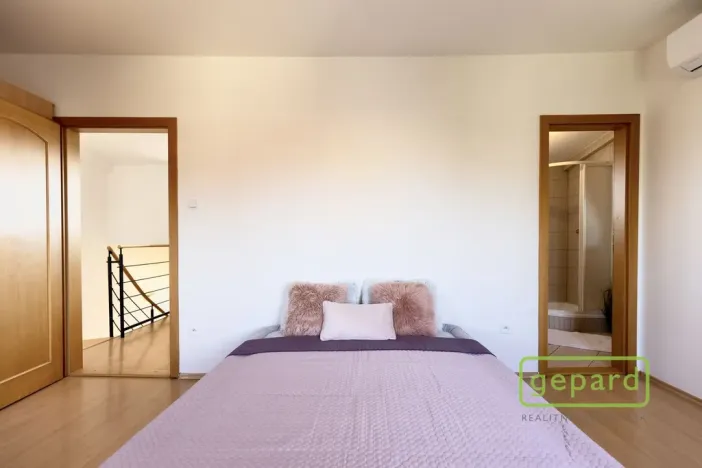 Pronájem bytu 5+kk, Brno, Slámova, 150 m2