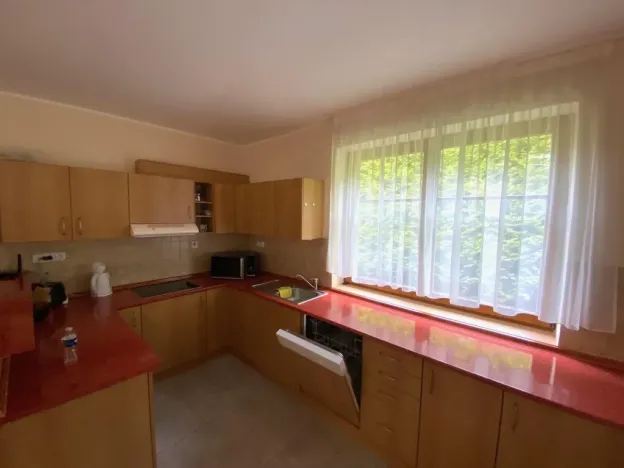 Prodej rodinného domu, Březová, 160 m2