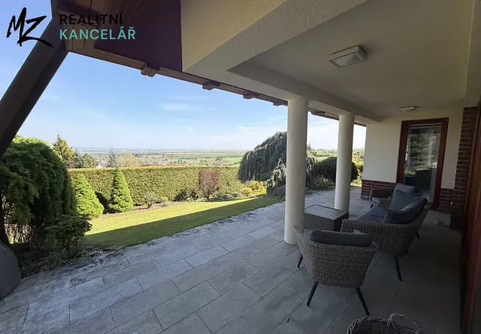 Prodej rodinného domu, Slatinky, 258 m2