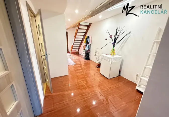 Prodej rodinného domu, Zborovice, Lesní, 260 m2