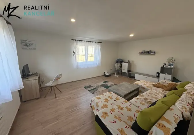 Prodej rodinného domu, Zborovice, Lesní, 260 m2