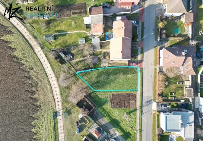 Prodej podílu pozemku pro bydlení, Kvasice, 381 m2