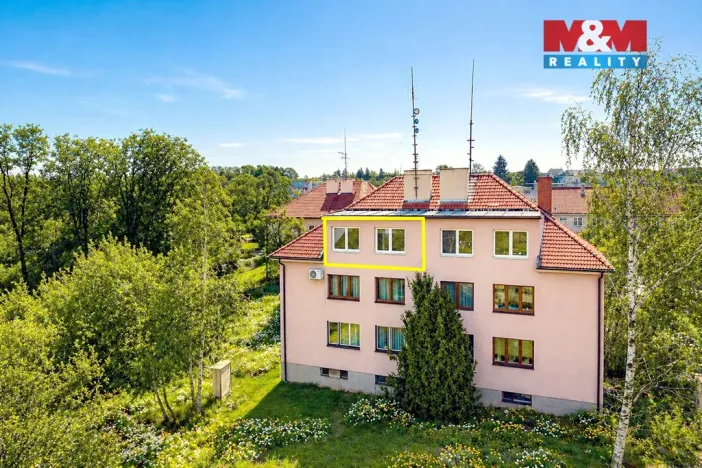 Prodej bytu 1+kk, Doubravčice, V bytovkách, 35 m2