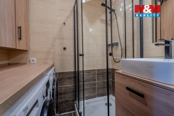 Prodej bytu 3+1, Karviná - Mizerov, Na Kopci, 60 m2