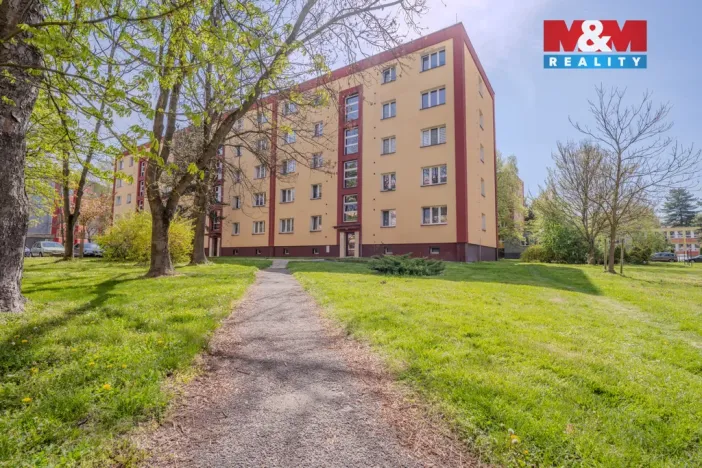 Prodej bytu 3+1, Karviná - Mizerov, Na Kopci, 60 m2