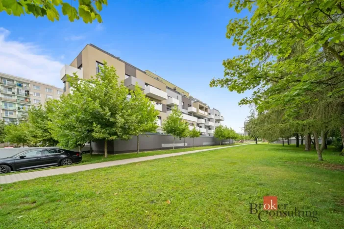 Pronájem bytu 1+kk, Hradec Králové - Nový Hradec Králové, Kejzlarova, 31 m2