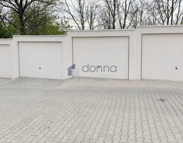 Pronájem garáže, Chrášťany, Oranžová, 20 m2