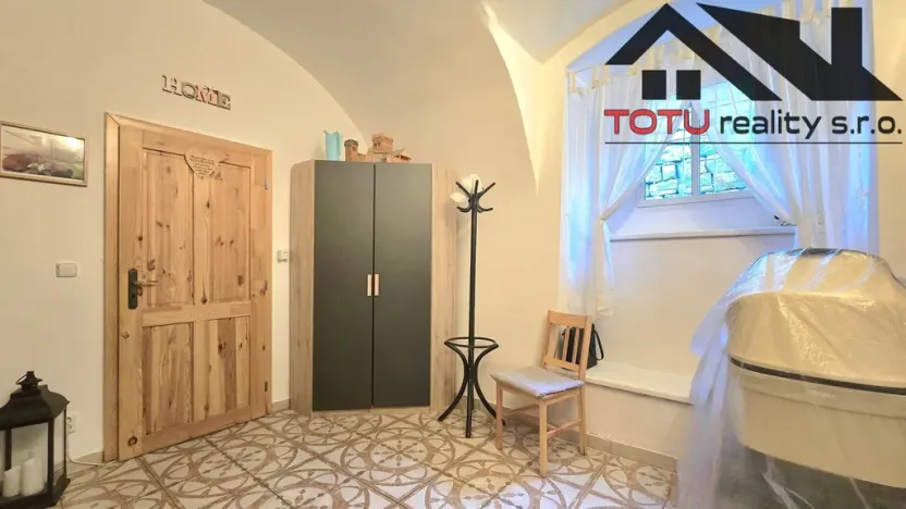 Prodej bytu 4+1, Kuks, 91 m2