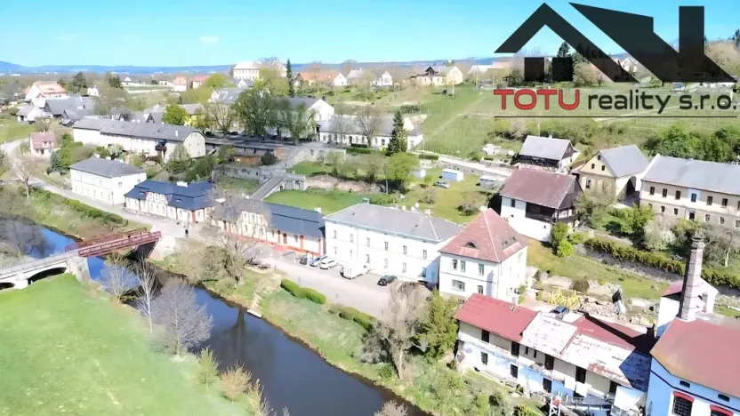 Prodej bytu 4+1, Kuks, 91 m2