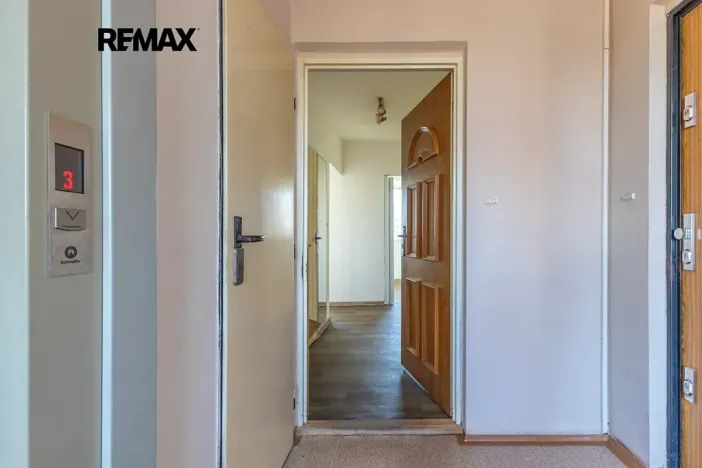 Prodej bytu 1+kk, Kladno, Ostravská, 35 m2