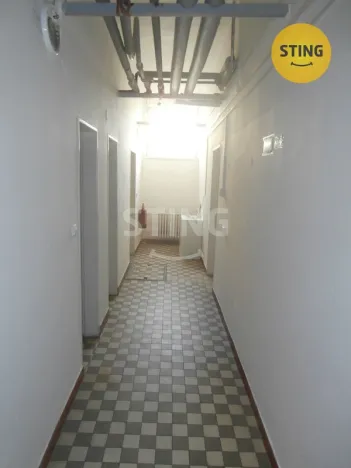 Pronájem obchodního prostoru, Opava - Kylešovice, Hlavní, 240 m2