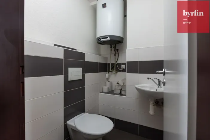 Pronájem kanceláře, Opava, Pekařská, 273 m2