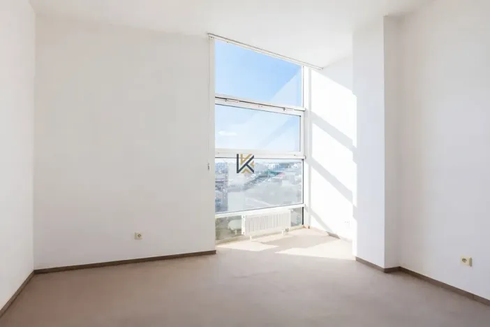 Pronájem obchodního prostoru, Praha - Křeslice, 3300 m2