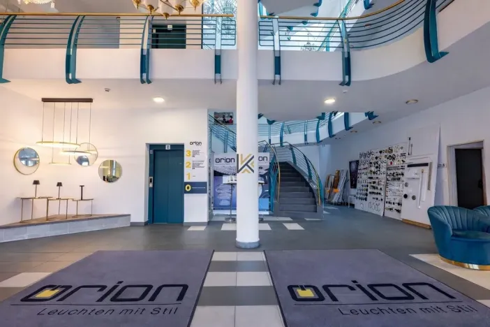 Pronájem obchodního prostoru, Praha - Křeslice, 3300 m2