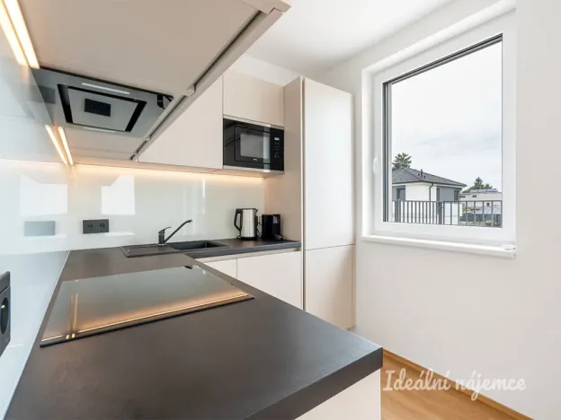 Pronájem bytu 2+kk, Praha - Třeboradice, U Slaviborského dvora, 52 m2