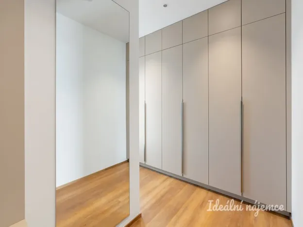 Pronájem bytu 2+kk, Praha - Třeboradice, U Slaviborského dvora, 52 m2