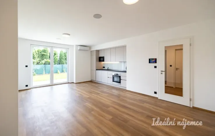 Pronájem bytu 2+kk, Praha - Třeboradice, U Slaviborského dvora, 56 m2