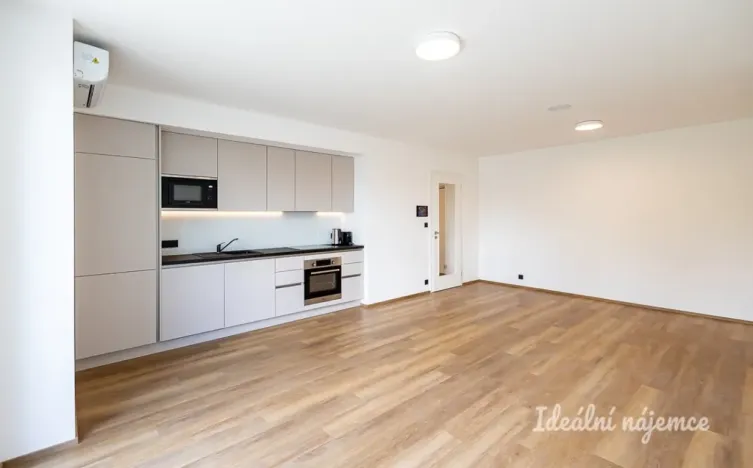 Pronájem bytu 2+kk, Praha - Třeboradice, U Slaviborského dvora, 56 m2