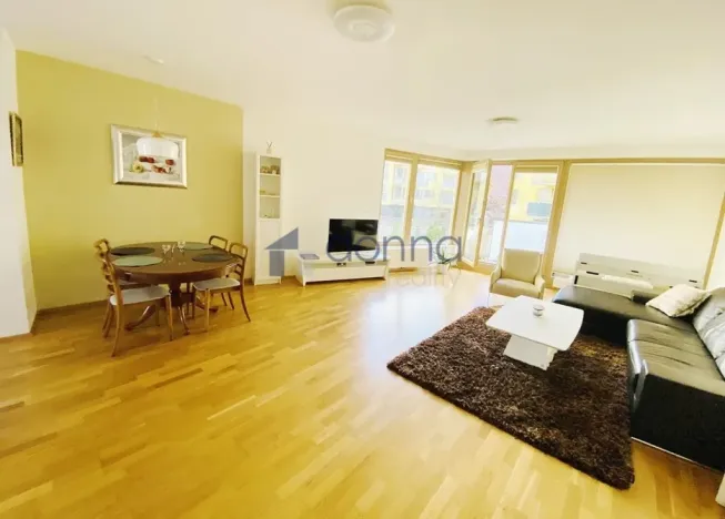 Pronájem bytu 3+kk, Praha, Jeseniova, 100 m2