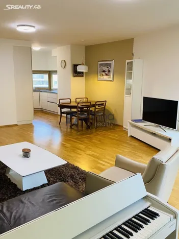 Pronájem bytu 3+kk, Praha, Jeseniova, 100 m2