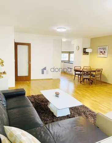 Pronájem bytu 3+kk, Praha, Jeseniova, 100 m2