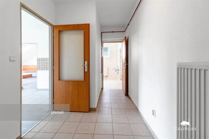 Prodej bytu 2+kk, Tymákov, 52 m2