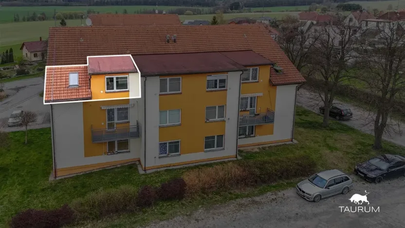 Prodej bytu 2+kk, Tymákov, 52 m2