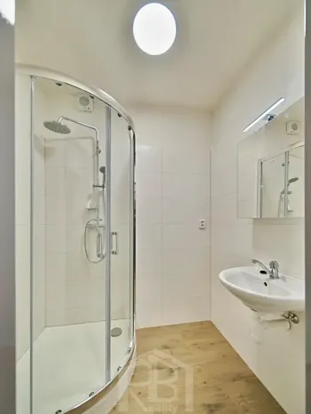 Pronájem bytu 2+kk, Jindřichův Hradec, Nušlova, 43 m2
