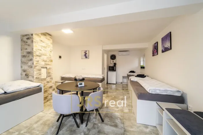 Prodej restaurace, Dolní Němčí, 220 m2