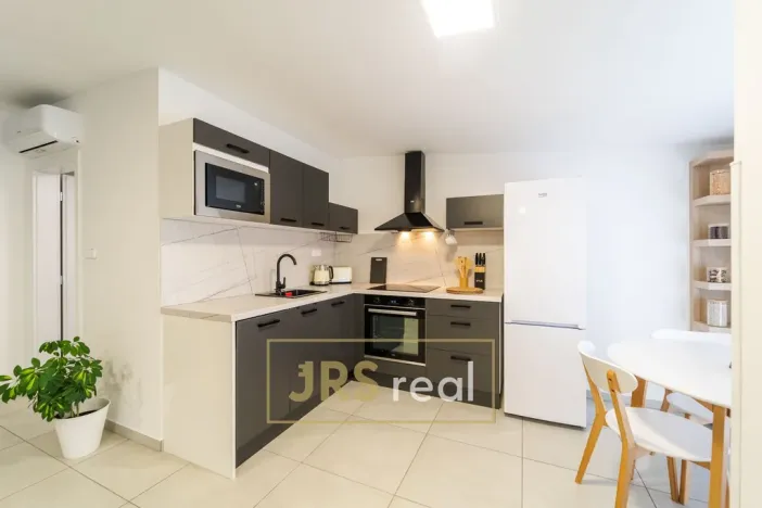 Prodej restaurace, Dolní Němčí, 220 m2