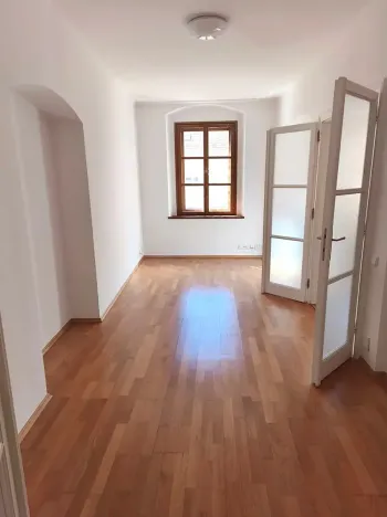 Pronájem bytu 4+1, Praha - Hradčany, Úvoz, 92 m2
