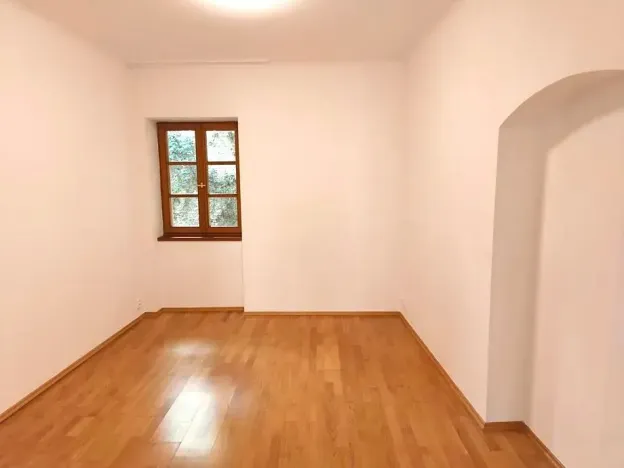 Pronájem bytu 4+1, Praha - Hradčany, Úvoz, 92 m2